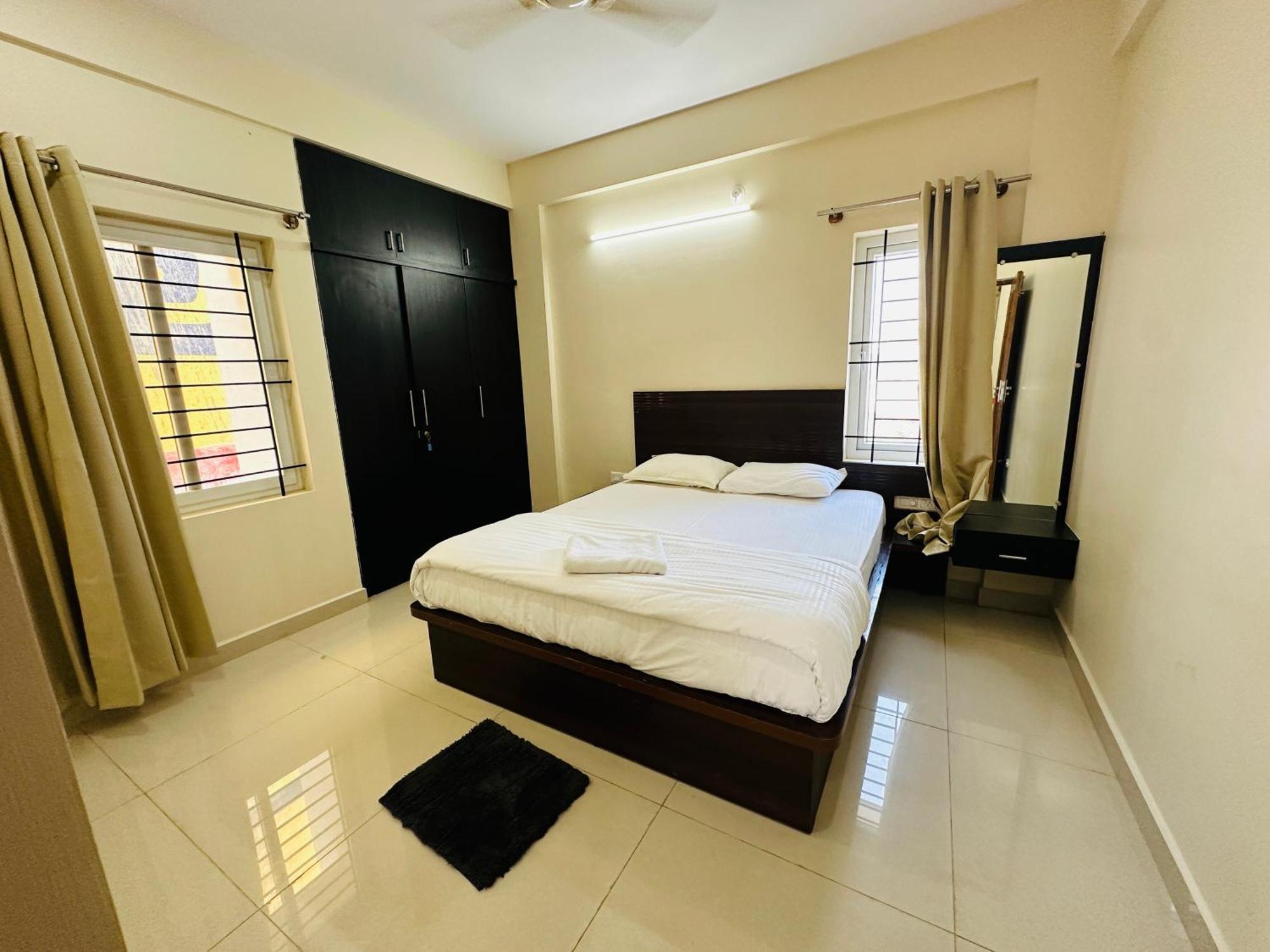 Oryx Residences - Luxury Serviced Apartments Mysore Esterno foto